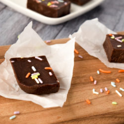 High Protein Freezer Fudge with Peanut Butter
