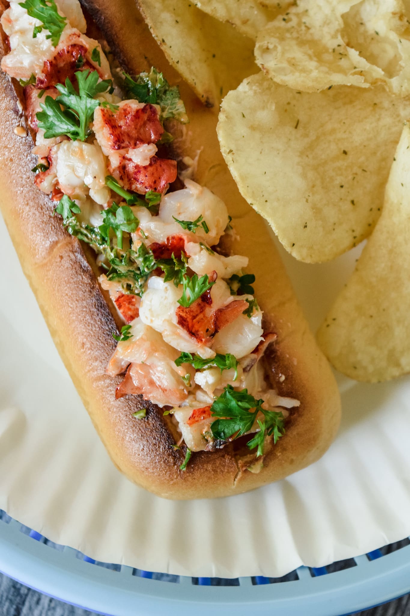 Gluten Free Lobster Rolls with Potato Chips