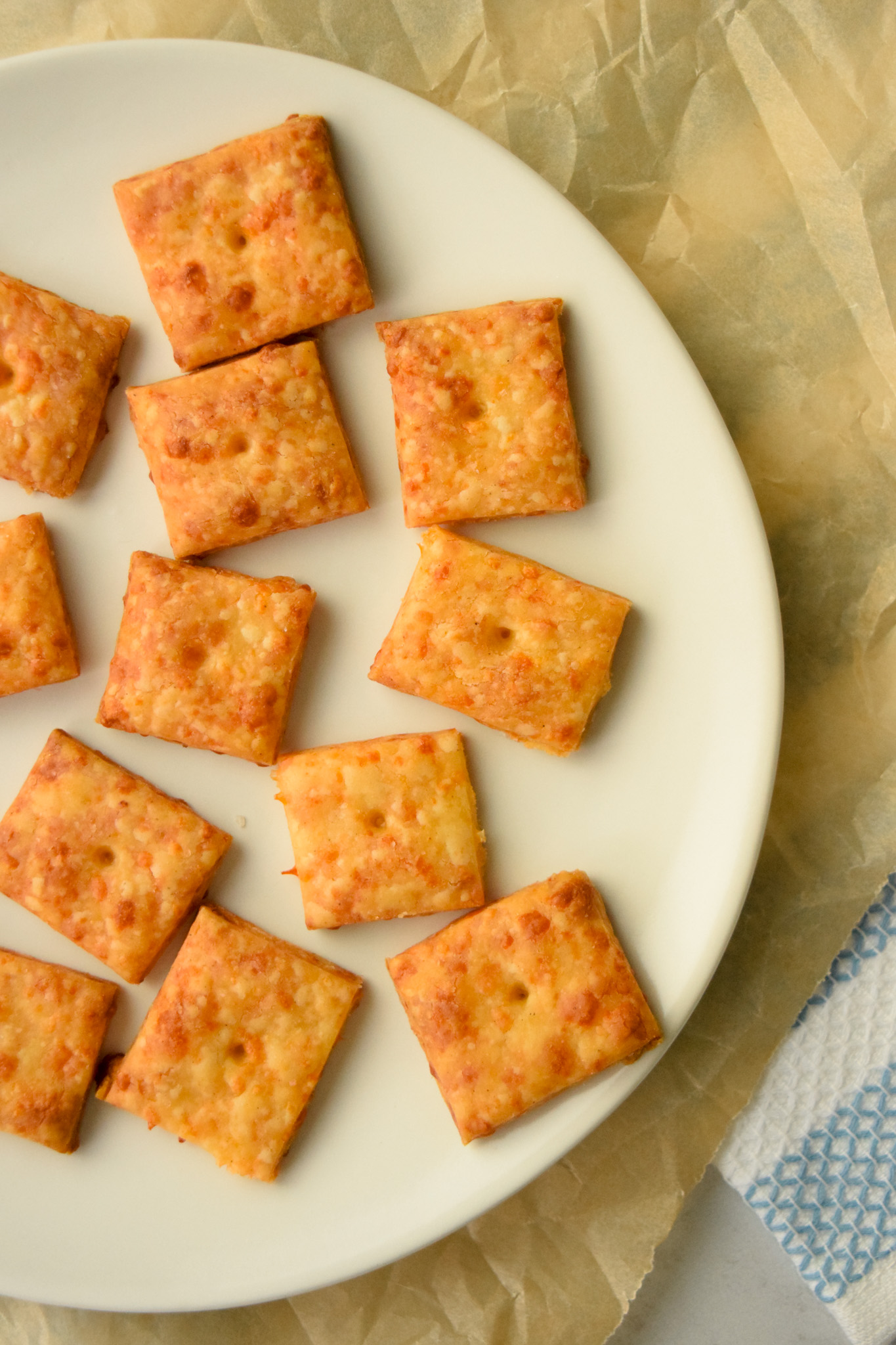 Plate full of homemade gluten free Cheez It crackers